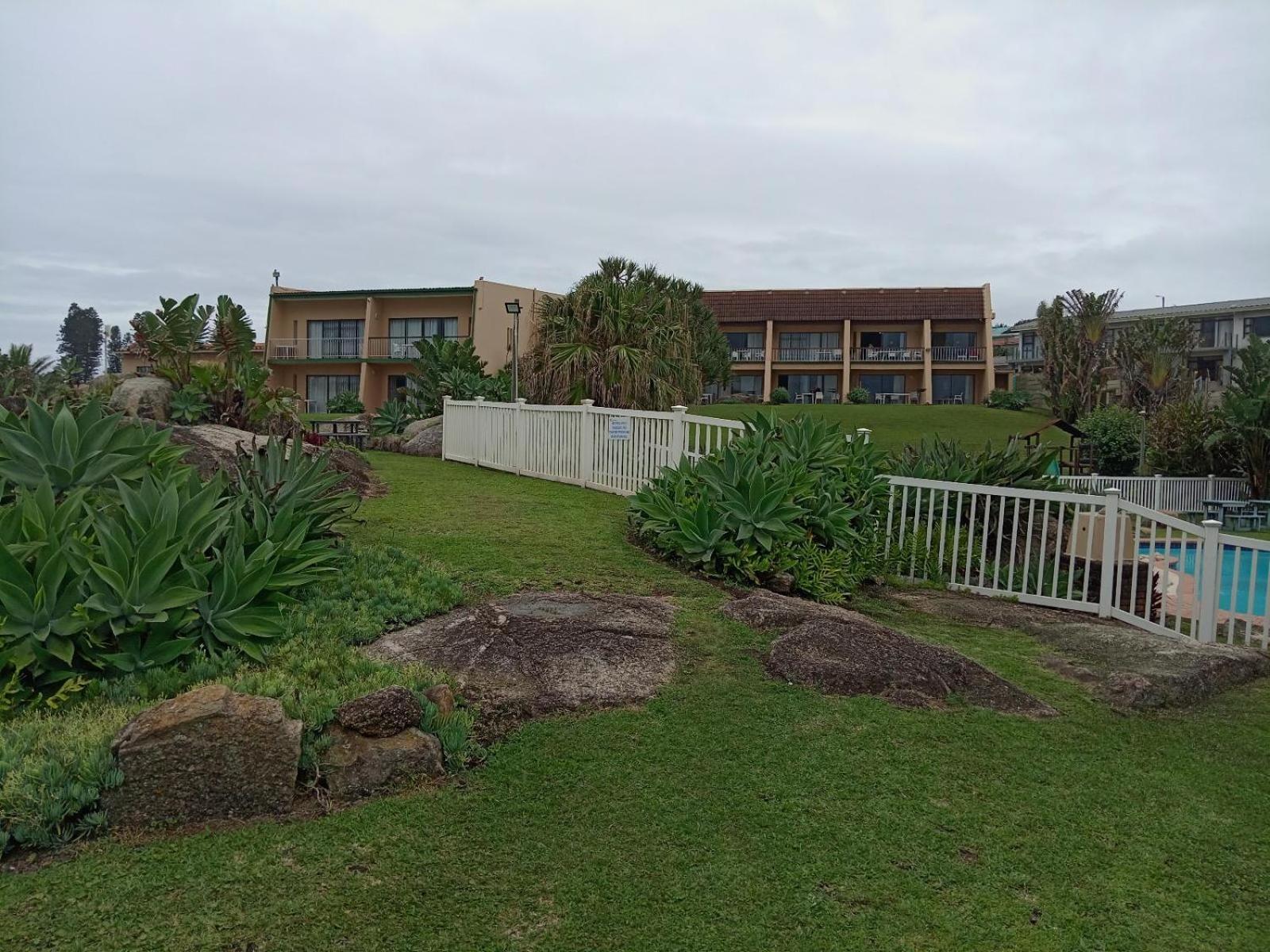 Glenmore Sands Beach Resort Port Edward Exterior photo